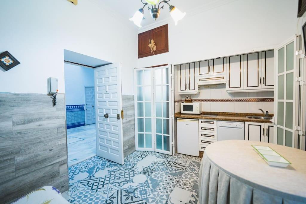 Apartamento En El Barrio De San Lorenzo, Junto A La Basilica Del Gran Poder Sevilla Buitenkant foto